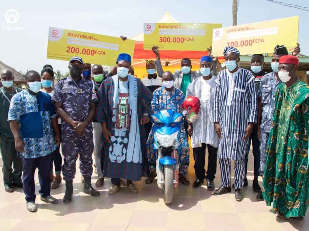 Rich results on Google's SERP when searching for 'Togocom'