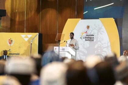 Dialogue national