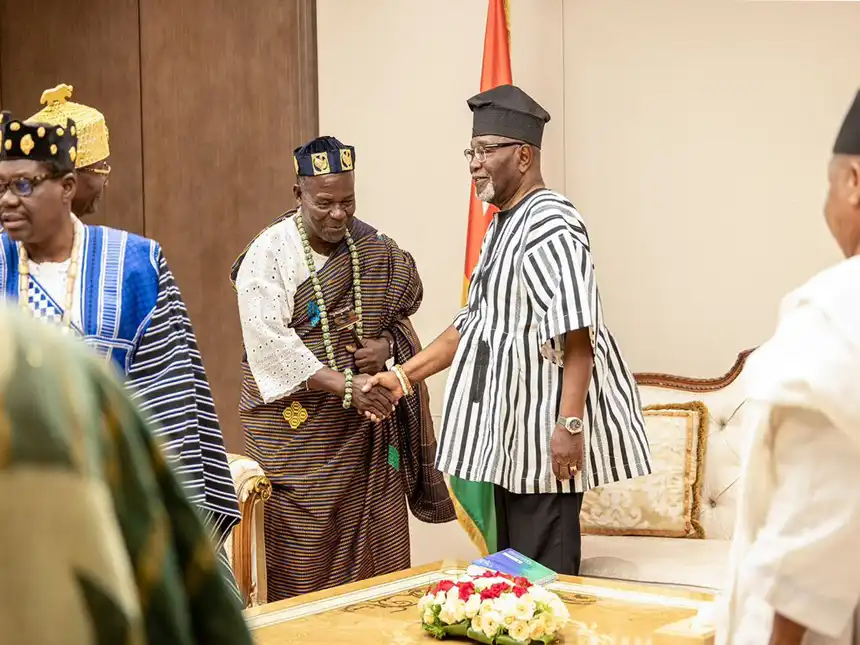 Jean-Lucien Savi de Tové